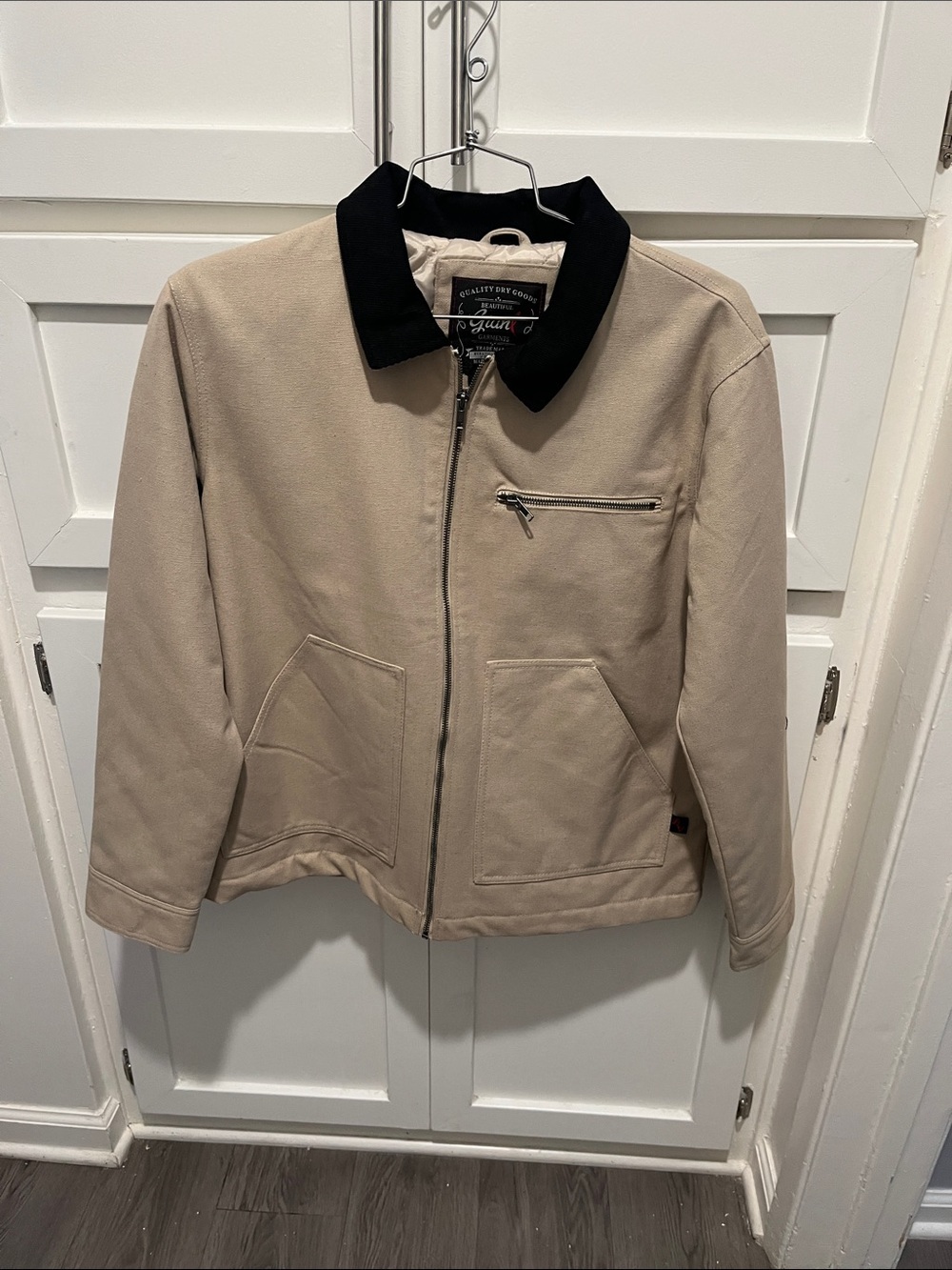 Beige Zip Front Jacket with Black Collar
